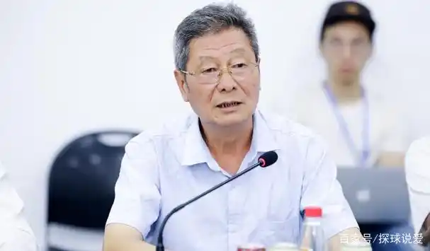 中国的足球队夺得世界冠军_中国足球世界冠军有多少次_足球冠军中国是谁