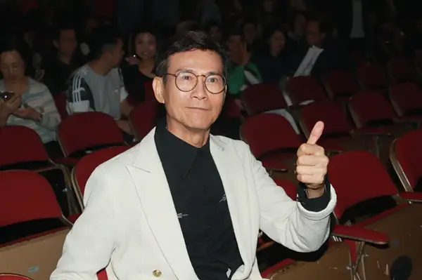 明星健身男神_盘点那些健身明星_男明星都要健身