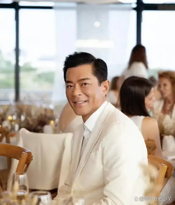 明星健身男神_盘点那些健身明星_男明星都要健身