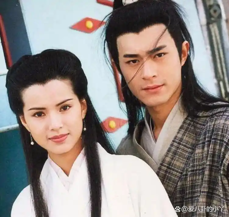 男明星都要健身_明星健身男神_盘点那些健身明星