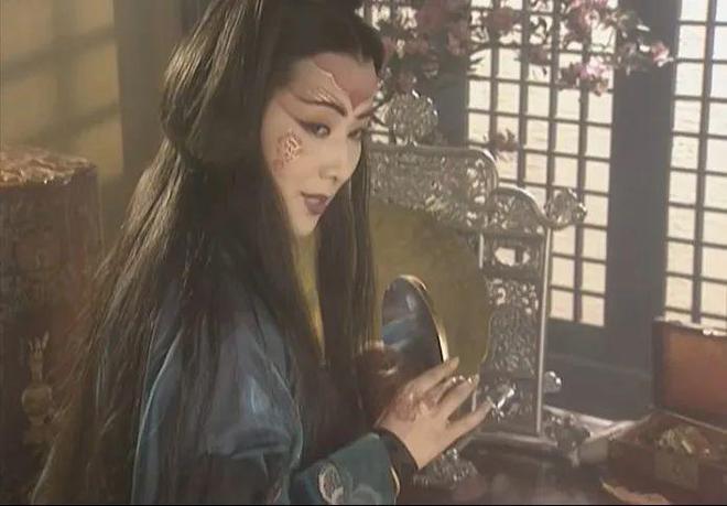 明星健身房综艺_健身房训练男明星_明星健身房