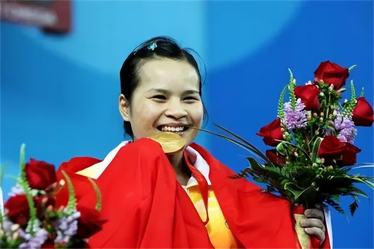 陈什么霞举重_举重冠军陈變霞_举重冠军陈燮霞
