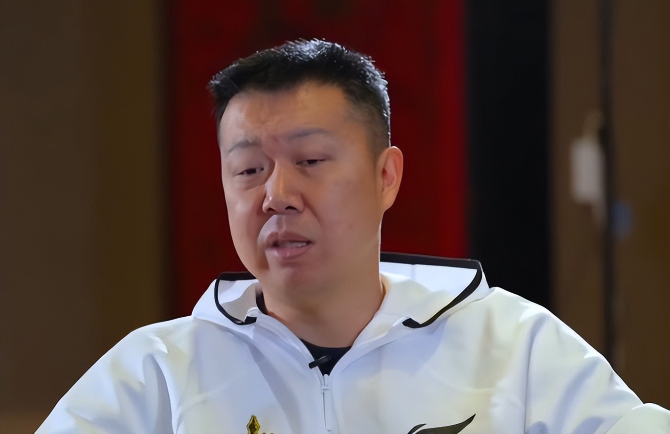 历史篮球得分王排名前十_篮球得分王是谁_篮球历史前十