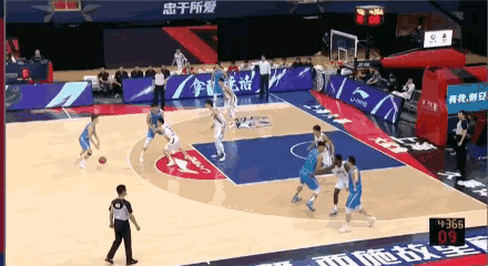 篮球基本规则犯规违例_篮球规则犯规基本违例有哪些_篮球规则犯规基本违例图解
