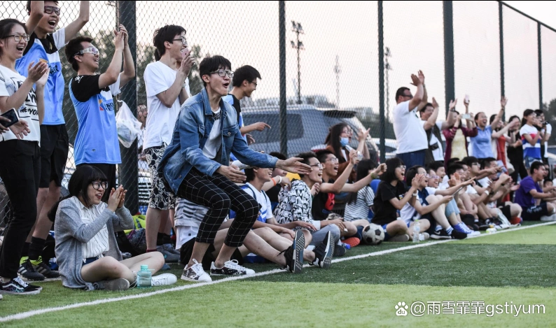 北高杯：北京孩子逐梦工体，不踢球女生竟是